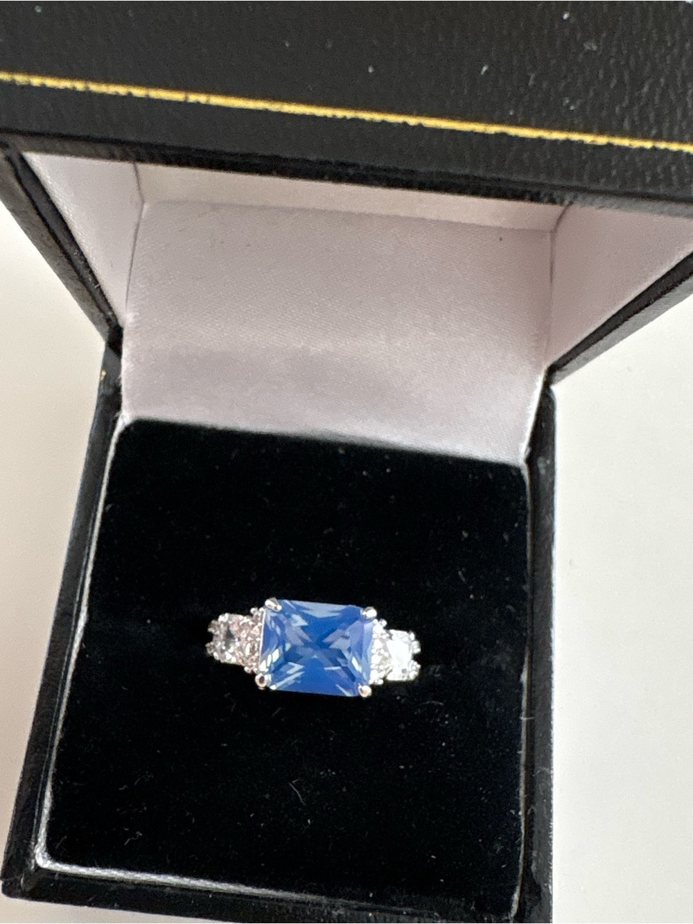 Bomb Party Come Hide Away Ring RBP6639 Blue Moonstone Rhodium Plating